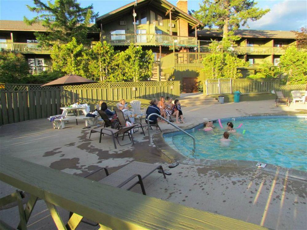 The 108 Golf Resort 108 Mile Ranch 外观 照片
