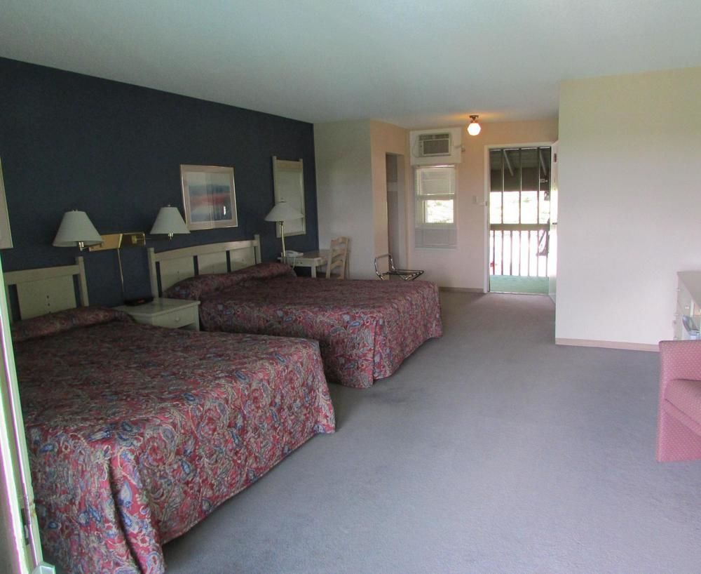 The 108 Golf Resort 108 Mile Ranch 外观 照片