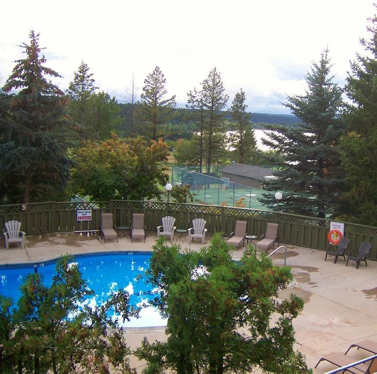 The 108 Golf Resort 108 Mile Ranch 外观 照片