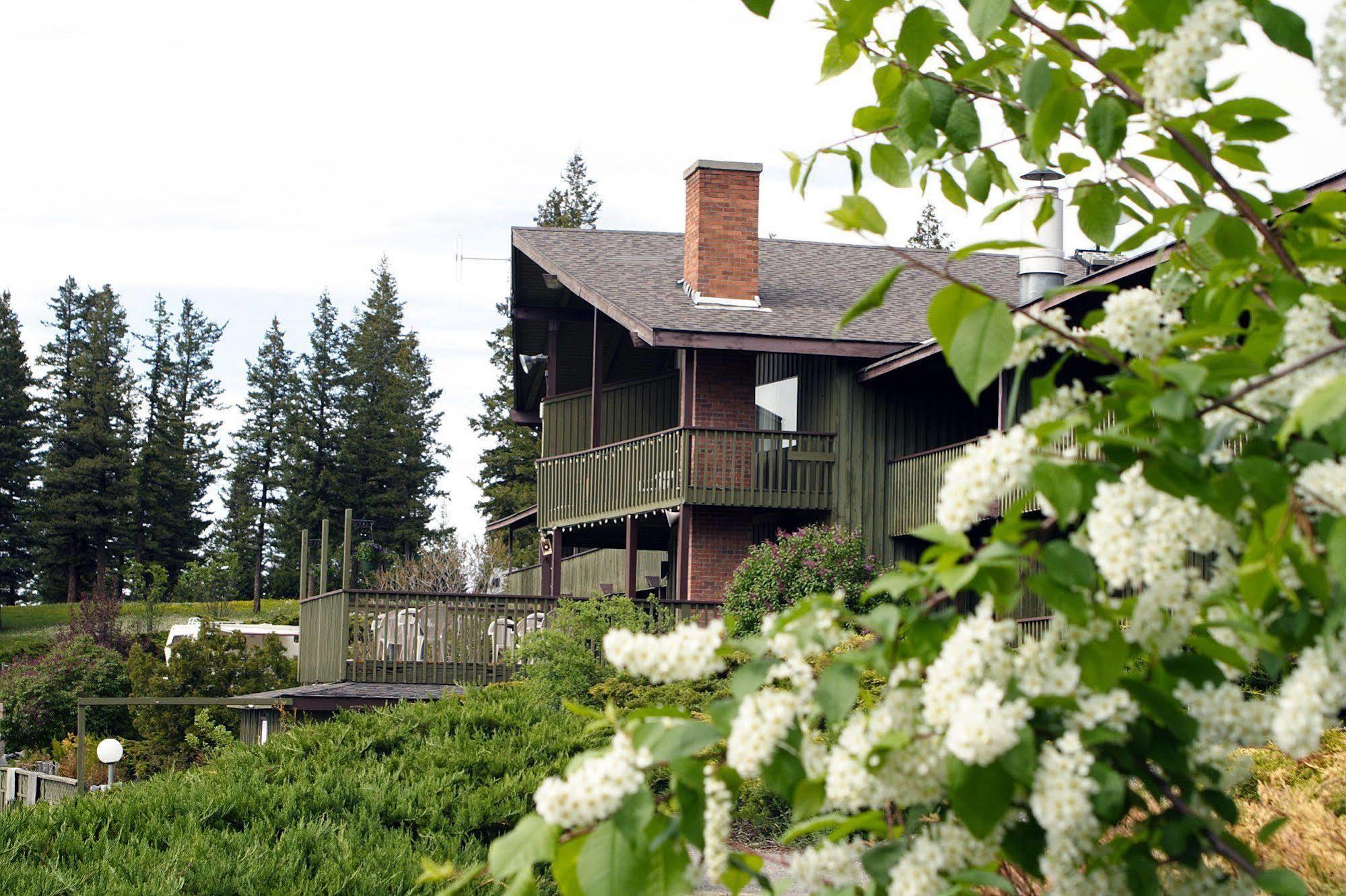 The 108 Golf Resort 108 Mile Ranch 外观 照片