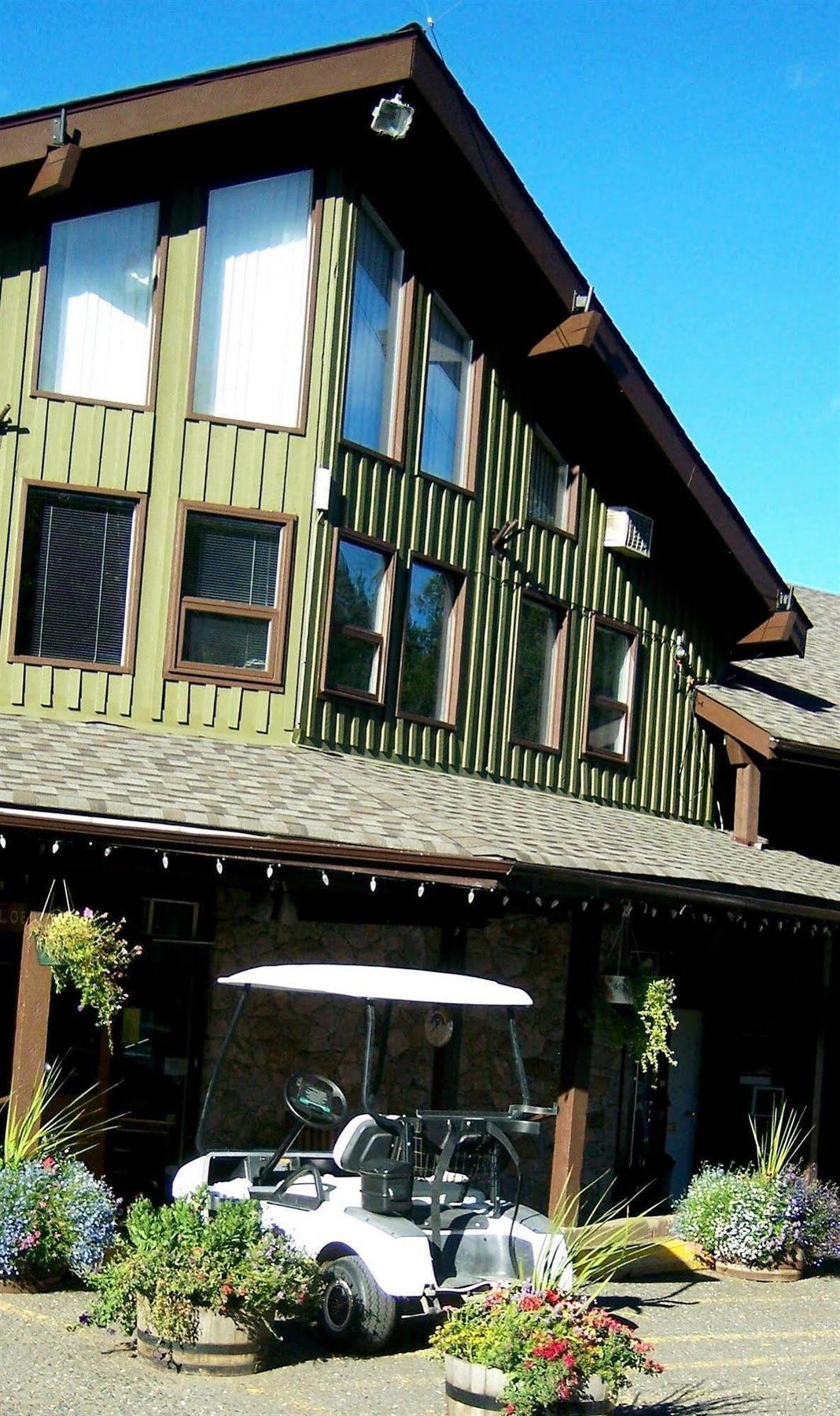 The 108 Golf Resort 108 Mile Ranch 外观 照片
