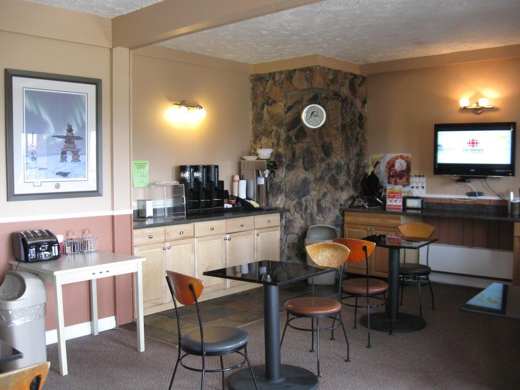 The 108 Golf Resort 108 Mile Ranch 外观 照片
