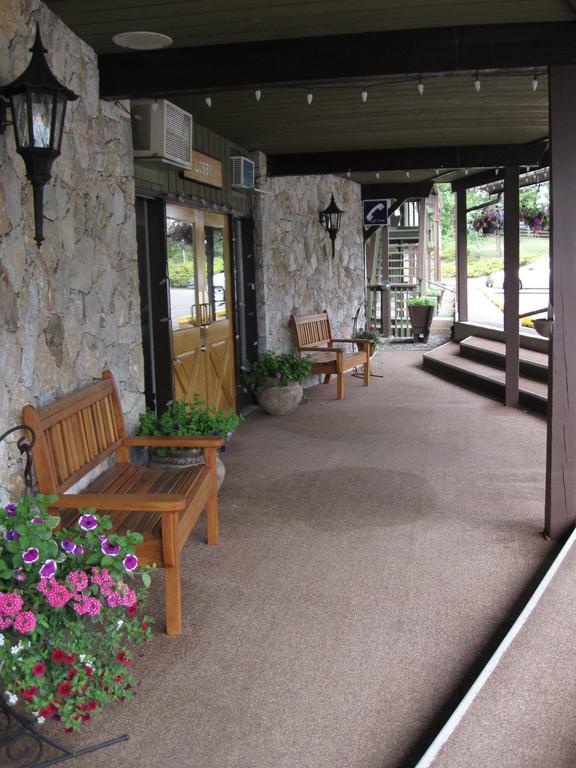 The 108 Golf Resort 108 Mile Ranch 外观 照片