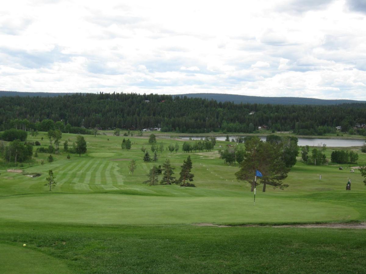 The 108 Golf Resort 108 Mile Ranch 外观 照片