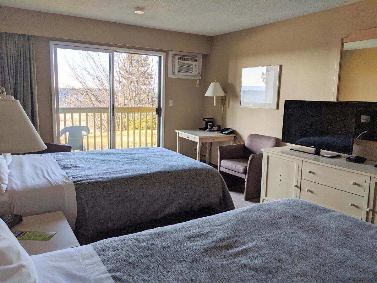 The 108 Golf Resort 108 Mile Ranch 外观 照片